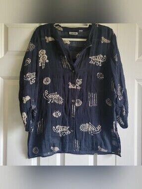 Chico's Women's Size 1 (Medium) 100% Cotton Button Up